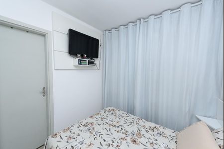 Apartamento à venda com 3 quartos, 60m² em Jardim Riacho das Pedras, Contagem
