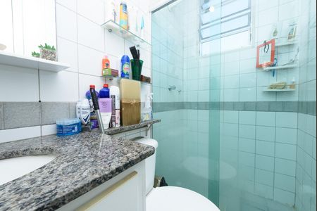 Apartamento à venda com 3 quartos, 60m² em Jardim Riacho das Pedras, Contagem