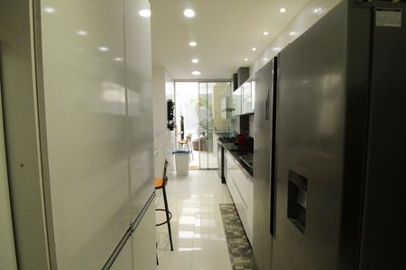 Casa à venda com 340m², 3 quartos e 2 vagasCozinha