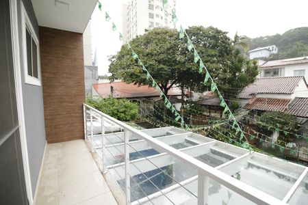 Varanda de casa à venda com 3 quartos, 340m² em Pechincha, Rio de Janeiro