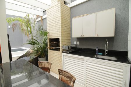 Casa à venda com 340m², 3 quartos e 2 vagasChurrasqueira