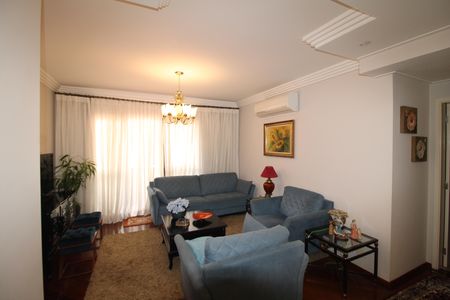 Apartamento à venda com 128m², 3 quartos e 3 vagasSala