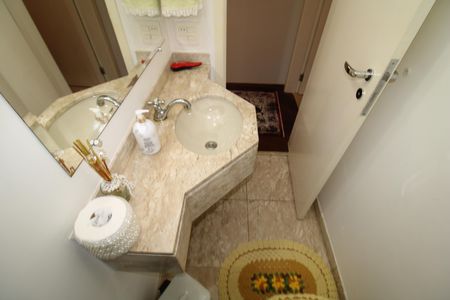 Apartamento à venda com 128m², 3 quartos e 3 vagasLavabo