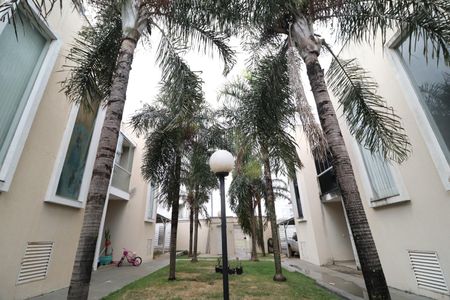 Casa de condomínio para alugar com 70m², 2 quartos e 1 vagaHall de entrada
