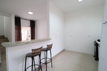 Casa de condomínio para alugar com 70m², 2 quartos e 1 vagaCozinha