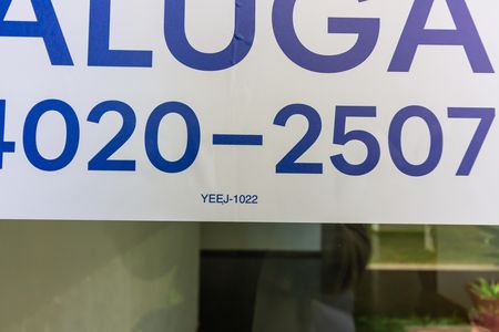 Apartamento para alugar com 68m², 3 quartos e 1 vaga Apartamento para alugar com 68m², 3 quartos e 1 vagaCode