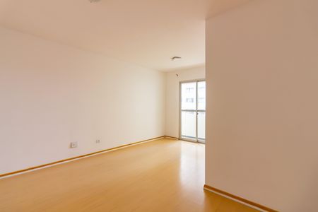 Sala  de apartamento para alugar com 3 quartos, 68m² em Continental, Osasco