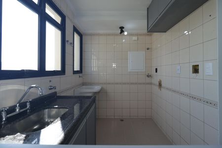 Cozinha e Área de Serviço de apartamento para alugar com 1 quarto, 38m² em Vila Mariana, São Paulo