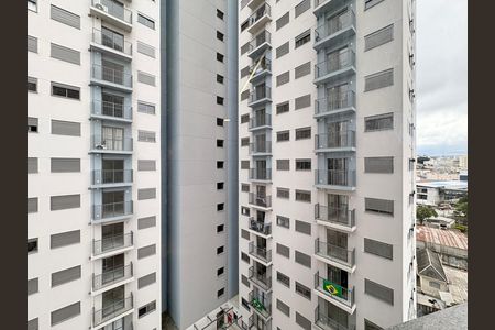 Vista da Área de serviço  de apartamento para alugar com 2 quartos, 41m² em Vila Albertina, São Paulo