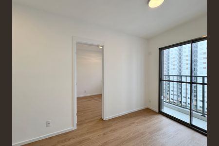 Sala de apartamento para alugar com 2 quartos, 41m² em Vila Albertina, São Paulo