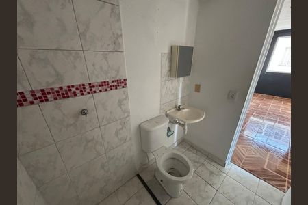 Apartamento à venda com 84m², 3 quartos e 1 vaga Apartamento à venda com 84m², 3 quartos e 1 vagaBanheiro 1
