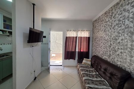 Sala de casa de condomínio para alugar com 1 quarto, 60m² em Cidade Ocian, Praia Grande