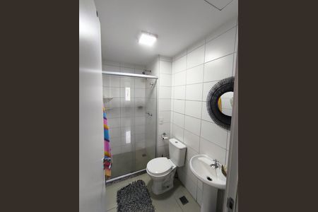 Banheiro  de apartamento para alugar com 2 quartos, 1m² em Cavalhada, Porto Alegre