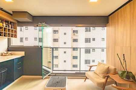 Apartamento à venda com 69m², 2 quartos e 1 vaga Apartamento à venda com 69m², 2 quartos e 1 vagaVaranda da Sala/cozinha
