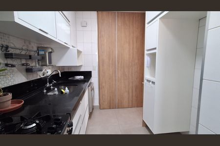 Apartamento para alugar com 65m², 3 quartos e 2 vagas Apartamento para alugar com 65m², 3 quartos e 2 vagasCozinha