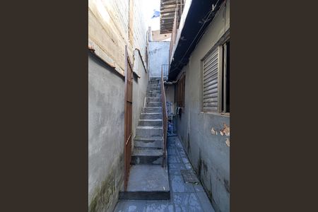 Casa para alugar com 70m², 1 quarto e sem vagaEscada