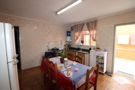 Casa à venda com 189m², 3 quartos e 7 vagasCozinha