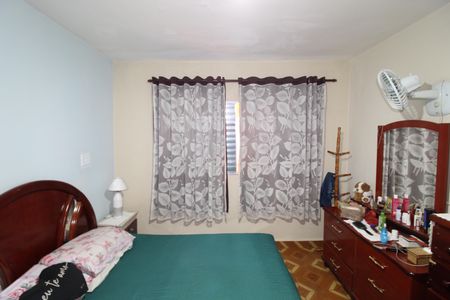 Casa à venda com 189m², 3 quartos e 7 vagasQuarto 2