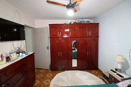 Casa à venda com 189m², 3 quartos e 7 vagasQuarto 2
