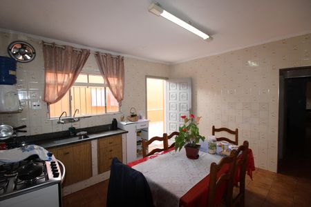 Casa à venda com 189m², 3 quartos e 7 vagasCozinha