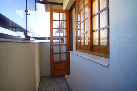 Apartamento para alugar com 214m², 4 quartos e 2 vagas Apartamento para alugar com 214m², 4 quartos e 2 vagasVaranda