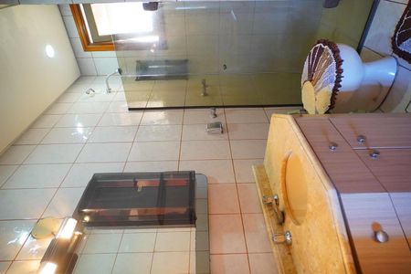 Apartamento para alugar com 214m², 4 quartos e 2 vagas Apartamento para alugar com 214m², 4 quartos e 2 vagasBanheiro