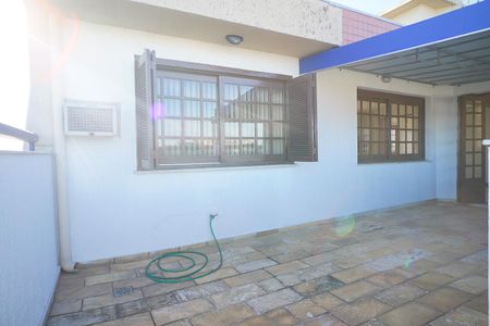 Apartamento para alugar com 214m², 4 quartos e 2 vagas Apartamento para alugar com 214m², 4 quartos e 2 vagasTerraço