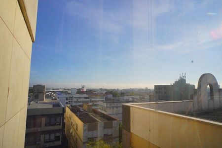 Apartamento para alugar com 214m², 4 quartos e 2 vagas Apartamento para alugar com 214m², 4 quartos e 2 vagasVaranda _Vista
