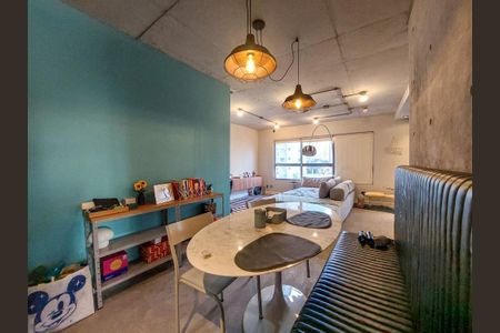 Apartamento para alugar com 72m², 1 quarto e 1 vaga Apartamento para alugar com 72m², 1 quarto e 1 vagaSala