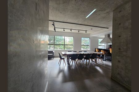 Apartamento para alugar com 72m², 1 quarto e 1 vaga Apartamento para alugar com 72m², 1 quarto e 1 vagaÁrea comum - Salão de festas