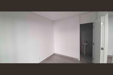 Apartamento para alugar com 32m², 1 quarto e 1 vaga