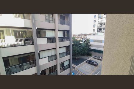 Apartamento para alugar com 32m², 1 quarto e 1 vaga Apartamento para alugar com 32m², 1 quarto e 1 vagaVista da Varanda da Suíte
