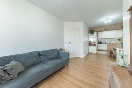 Apartamento à venda com 94m², 3 quartos e 2 vagas Apartamento à venda com 94m², 3 quartos e 2 vagasSala