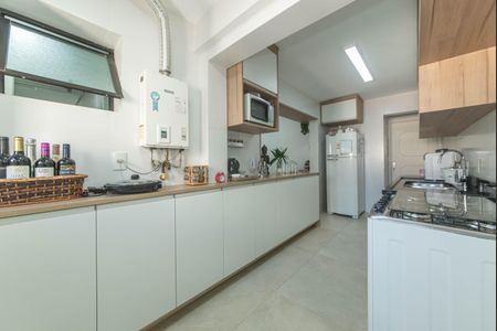 Apartamento à venda com 94m², 3 quartos e 2 vagas Apartamento à venda com 94m², 3 quartos e 2 vagasCozinha