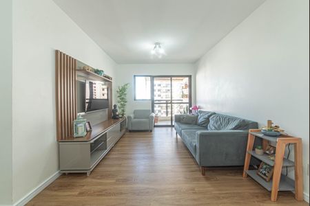 Apartamento à venda com 94m², 3 quartos e 2 vagas Apartamento à venda com 94m², 3 quartos e 2 vagasSala