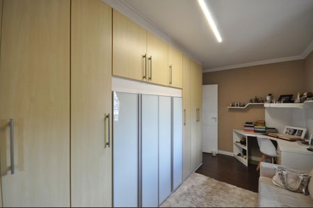 Casa à venda com 133m², 3 quartos e 2 vagasSuíte 3