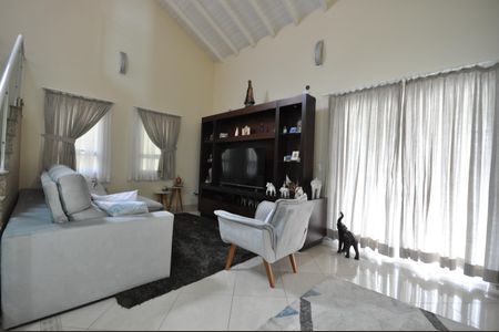 Sala de casa à venda com 3 quartos, 133m² em Vila Medeiros, São Paulo