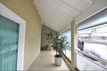 Casa à venda com 133m², 3 quartos e 2 vagasVaranda da Sala