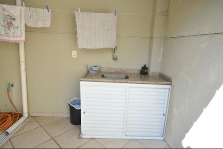Cozinha de apoio de casa à venda com 3 quartos, 133m² em Vila Medeiros, São Paulo