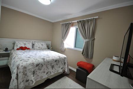 Casa à venda com 133m², 3 quartos e 2 vagasSuíte 2