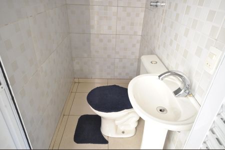 Casa à venda com 133m², 3 quartos e 2 vagasBanheiro de serviço