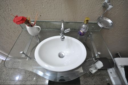 Casa à venda com 133m², 3 quartos e 2 vagasLavabo