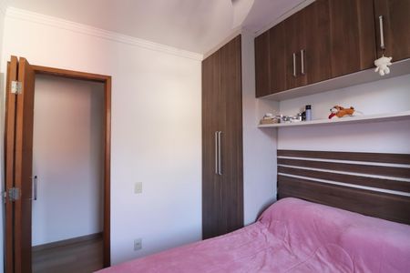 Quarto 1 de apartamento à venda com 3 quartos, 70m² em Jardim Santo André, Santo André