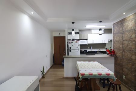 Sala  de apartamento à venda com 3 quartos, 70m² em Jardim Santo André, Santo André
