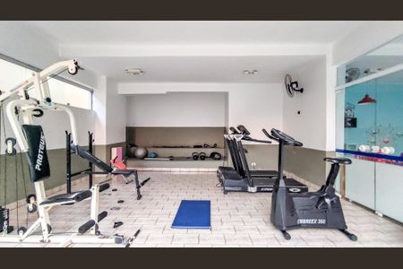 Apartamento para alugar com 100m², 3 quartos e 1 vaga Apartamento para alugar com 100m², 3 quartos e 1 vagaAcademia