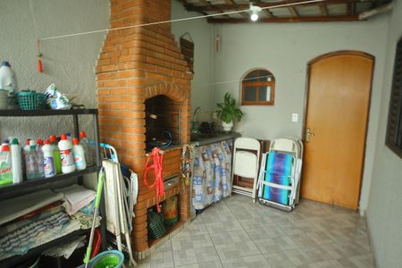Casa à venda com 142m², 3 quartos e 2 vagasChurrasqueira 