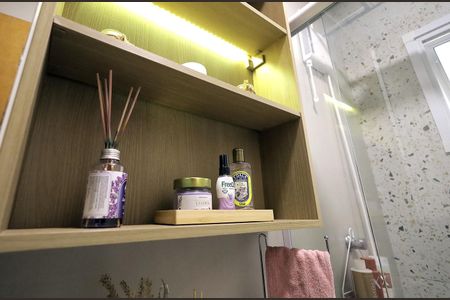 Apartamento à venda com 48m², 2 quartos e 1 vaga Apartamento à venda com 48m², 2 quartos e 1 vagaBanheiro