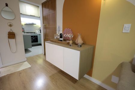 Apartamento à venda com 48m², 2 quartos e 1 vaga Apartamento à venda com 48m², 2 quartos e 1 vagaSala