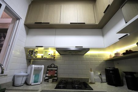 Apartamento à venda com 48m², 2 quartos e 1 vaga Apartamento à venda com 48m², 2 quartos e 1 vagaCozinha