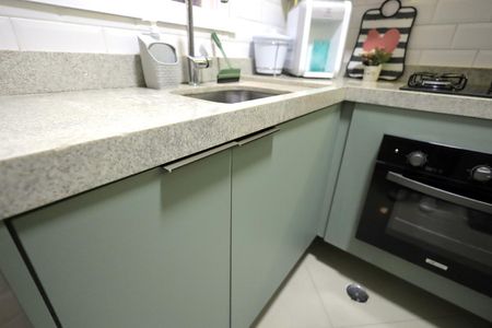 Apartamento à venda com 48m², 2 quartos e 1 vaga Apartamento à venda com 48m², 2 quartos e 1 vagaCozinha